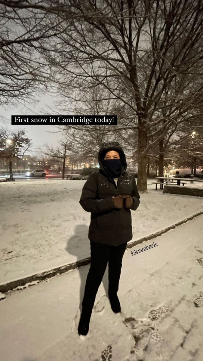 lenilysm's tweet photo. love you❄️🤍 https://t.co/WD1wcQsoJv