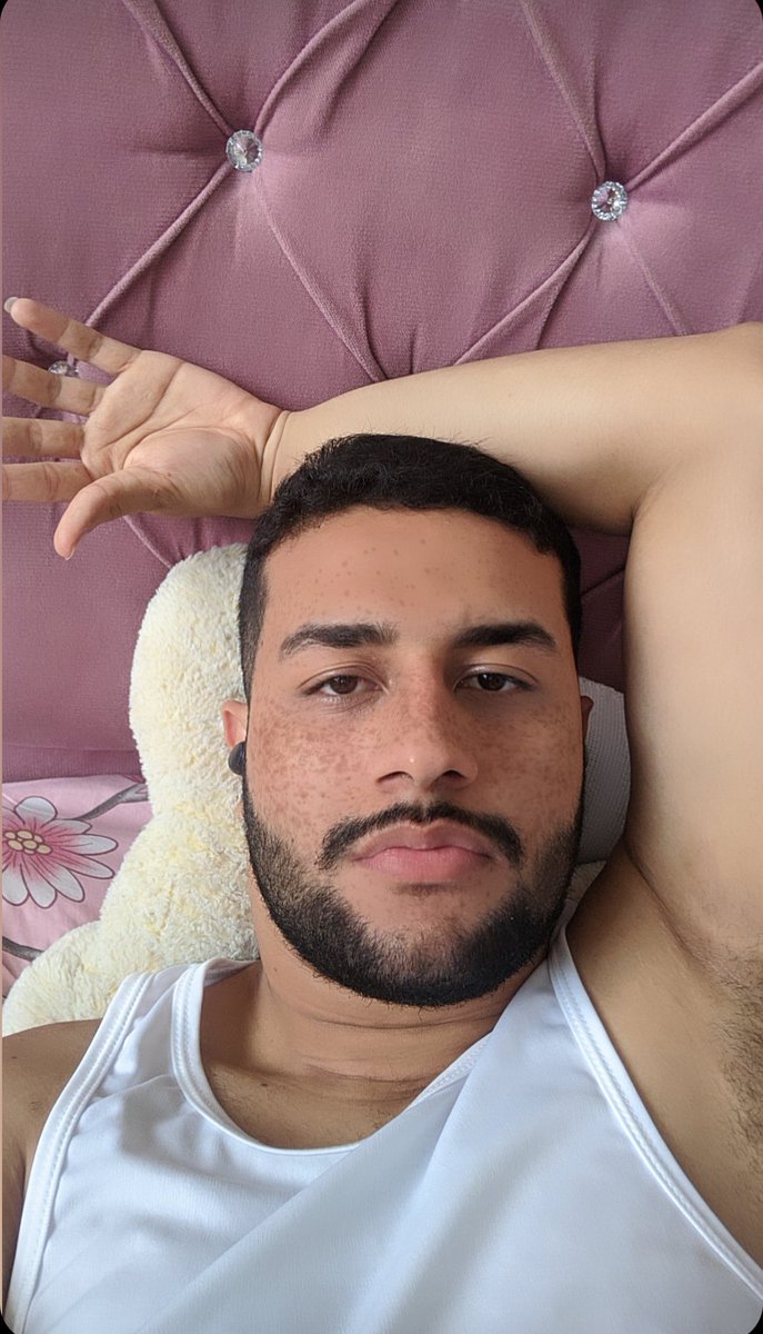 aquí también pq me sentí lindo :))
