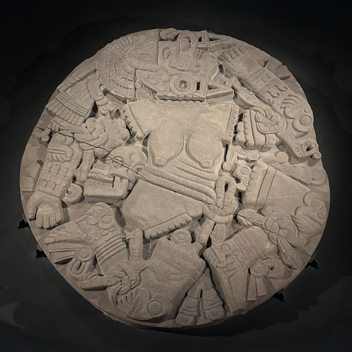smirkbot's tweet photo. Sacrifice like Aztecas https://t.co/tuOBbuALtt