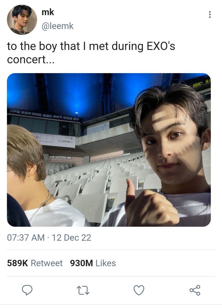 akingahala's tweet photo. the one that got away (literally),
a #mahae au by akingahala

and that was one of the concerts that changed his life--and his kpop collection, apparently. https://t.co/8mrLVqinwU