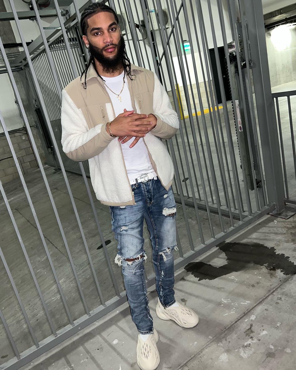 Flocko_508 on Twitter: "🤍"
