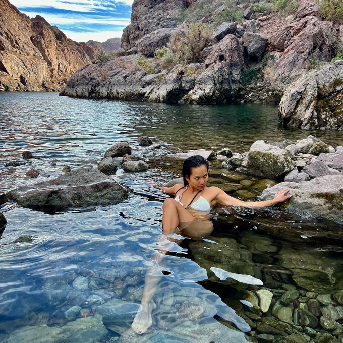 You got to trek deeper and deeper to reach the heat   #hotsprings https://t.co/oLfwsTtzpg<a href="/tag/hotsprings"class="tags"><span>#hotsprings</span></a>