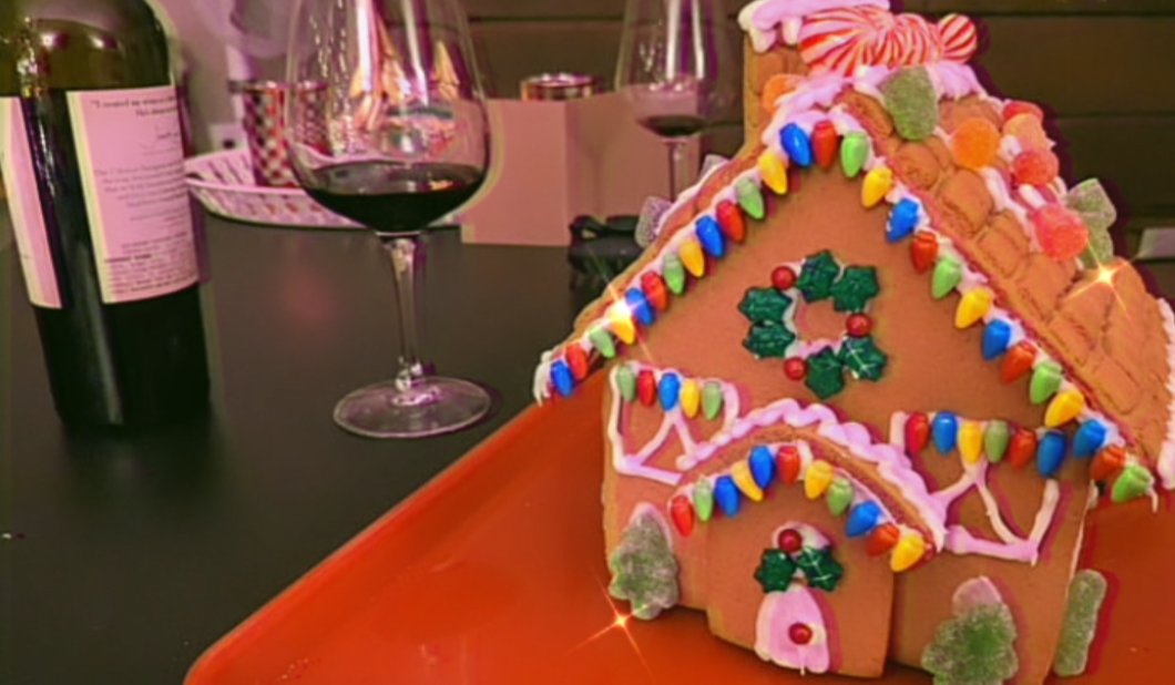 MisMarie's tweet photo. I don't build houses, I build homes 🏠🎄 https://t.co/vEbUuNtcNd