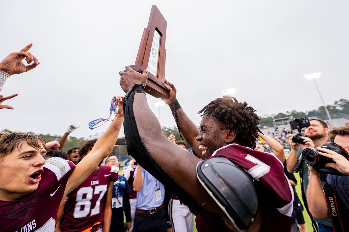 FBA takes care of buisness in Tallahassee and wins their first <a href="/FHSAA/">FHSAA</a> State Championship. 

📸 for FBA