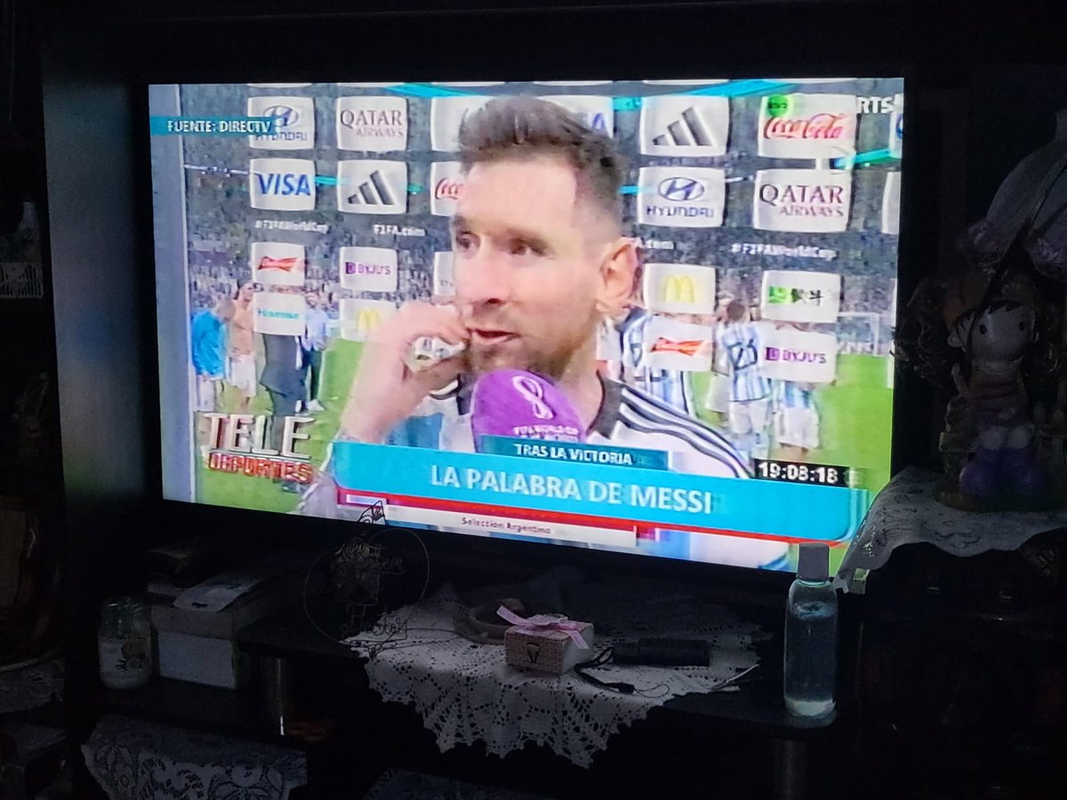 Belen_moix's tweet photo. @teledeportes_tv @OnsOranje @PanamericanaTV #QuieroMiCamiseta 
Queremos la camiseta
Saludos desde Huancayo Junin ♡  🤗
@KiaramelO
@ariscacri https://t.co/4O0q6kjNZb