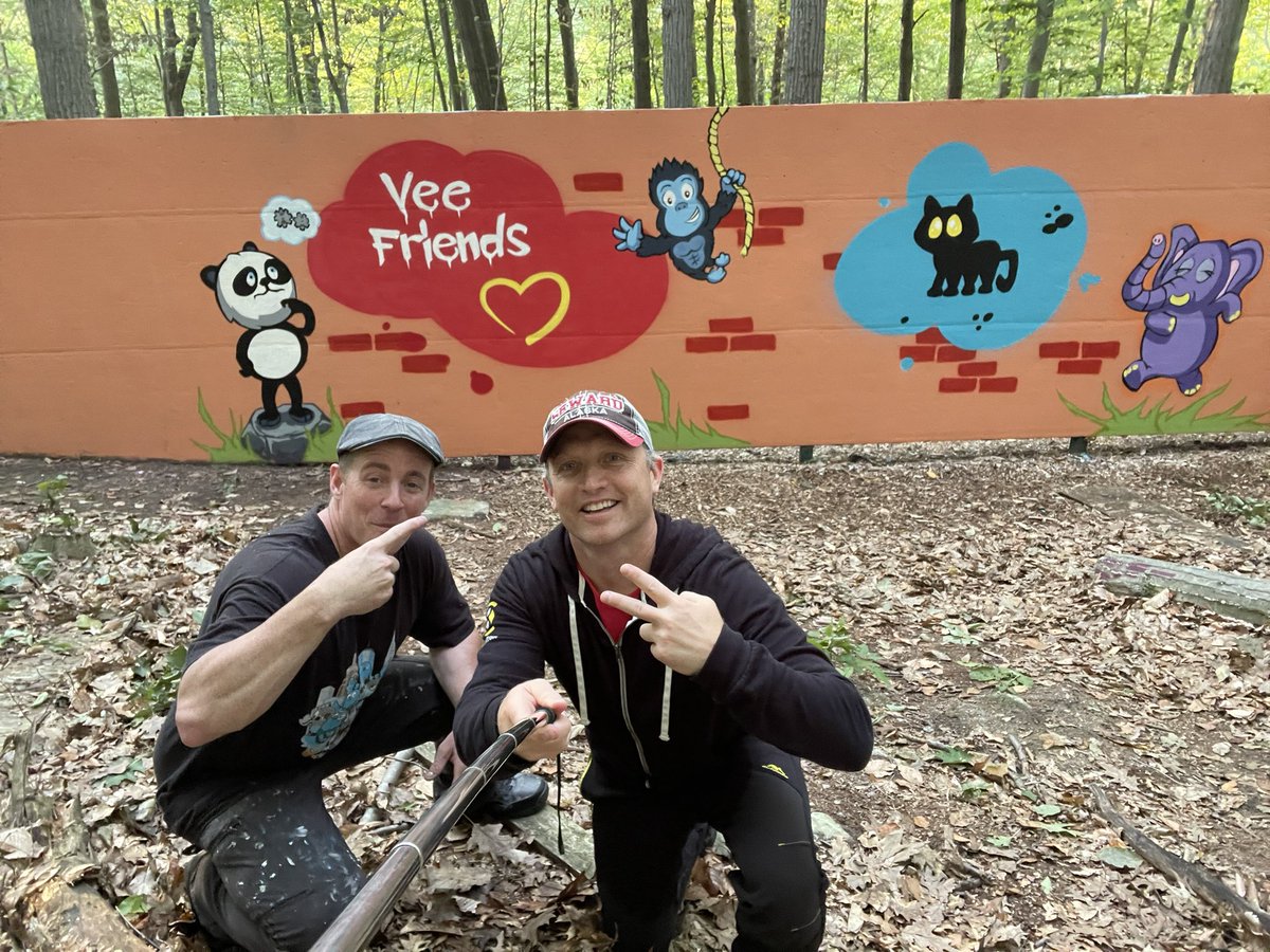 Taggers_Life's tweet photo. As soon as we saw the @veefriends Series 2 #citystreets scene we knew we would recreate it on our #Taggers wall!

We had a blast painting it, and are excited to share the pics and videos we captured while creating it.

#TaggersLifeGaryVeeStory

#taggerslife #storytime #garyvee https://t.co/KnotwBzxnT