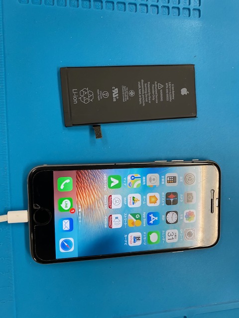 今日も元気に営業中。
ガラスコーティングやってます。
iphone修理のifc神田岩本町店です。
iphonekandaiwamoto.com
都営新宿線岩本町駅Ａ６出口歩いて１０秒。
#iphone修理 #ｶﾞﾗｽｺｰﾃｨﾝｸﾞ #岩本町