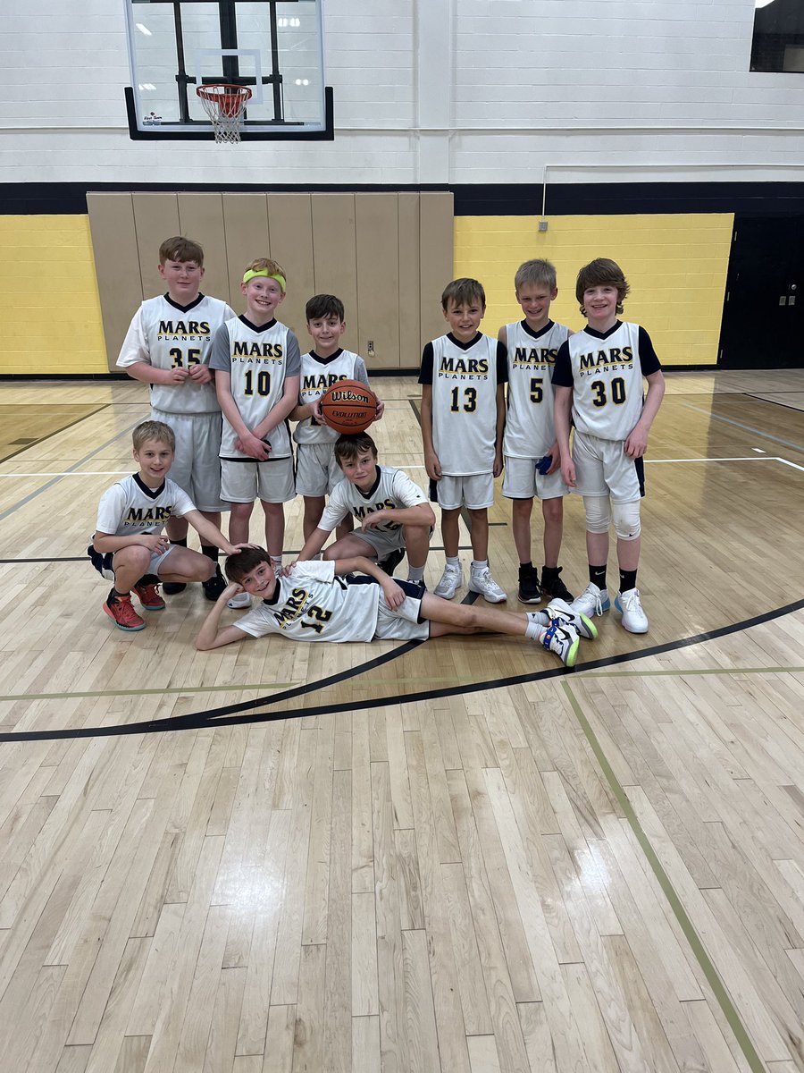 PYBL412's tweet photo. 5B: Mars Planets with a STATEMENT win over Riverview Gold. Great bounce back win after falling earlier to Seneca. Coach's postgame speech was legendary! https://t.co/goqlomReMl