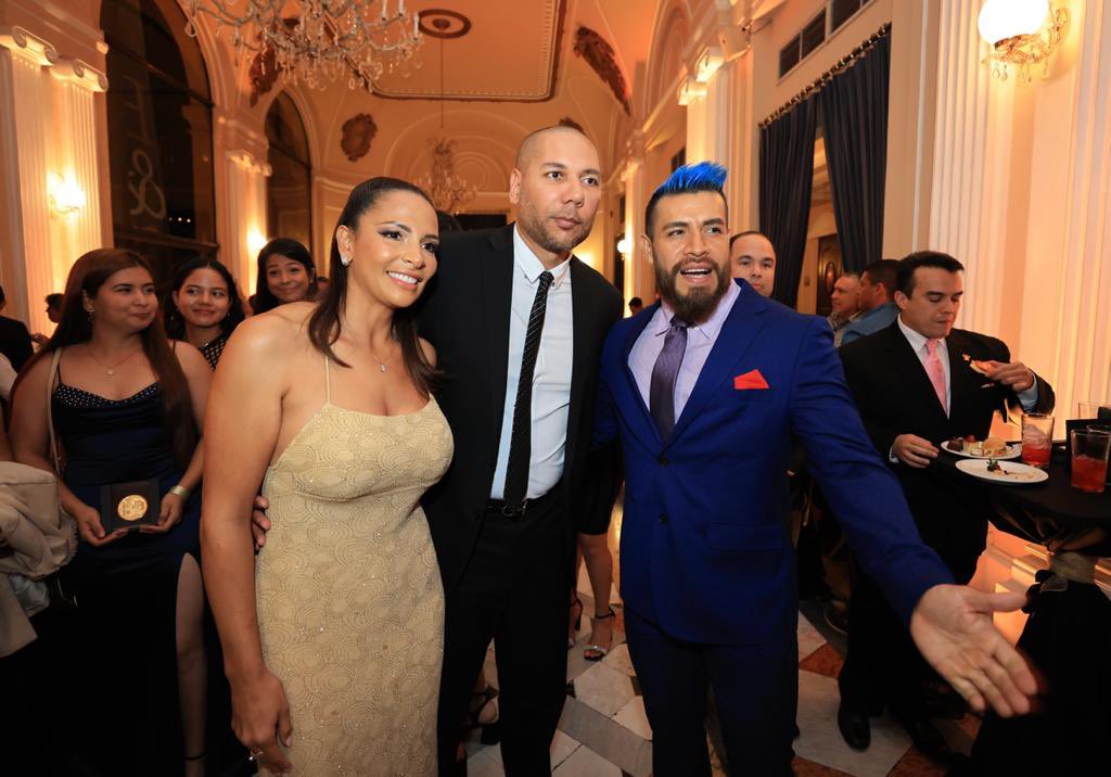 INDES El Salvador tweet media