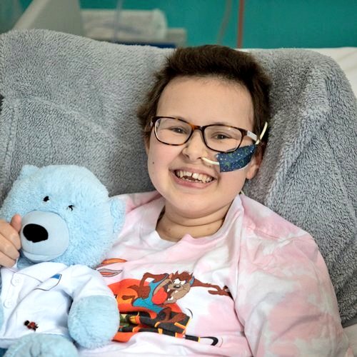 This is Alyssa.

Thanks to a revolutionary new cell-editing treatment, she is now cancer-free!

It's called base editing and it re-programs the body's own T-cells to fight cancerous ones 

Doctors once thought her cancer was incurable.  Now they no longer see any traces of it.