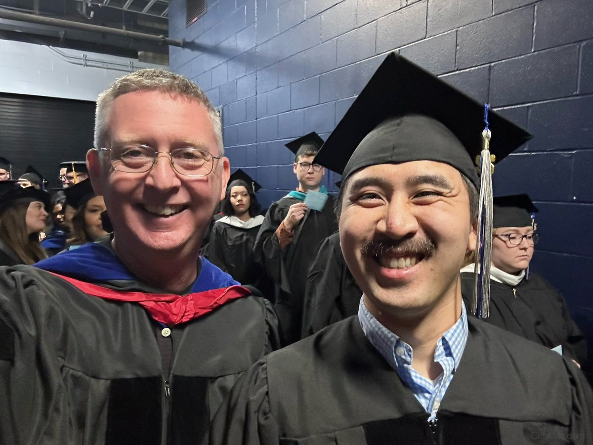clifmims's tweet photo. I enjoyed being part of @allenhhuang’s doctoral journey. Congratulations, Dr. Huang.

#MemphisGrad2022 @IDTmemphis https://t.co/97vctHTp1B