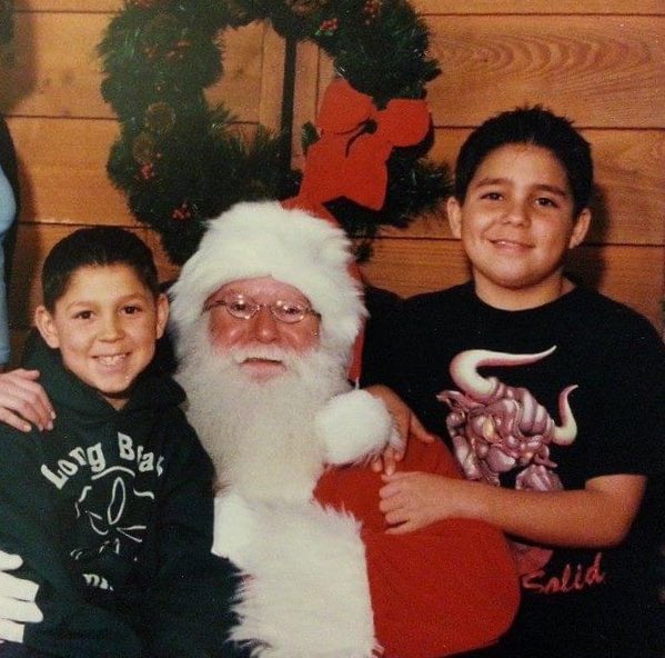 cippylovato's tweet photo. Every time I see my mom post this, it just reminds me that even at 10yrs old, I was a @TheRock fan. Im 30 now and still a massive fan. https://t.co/YDZZhVN0jN