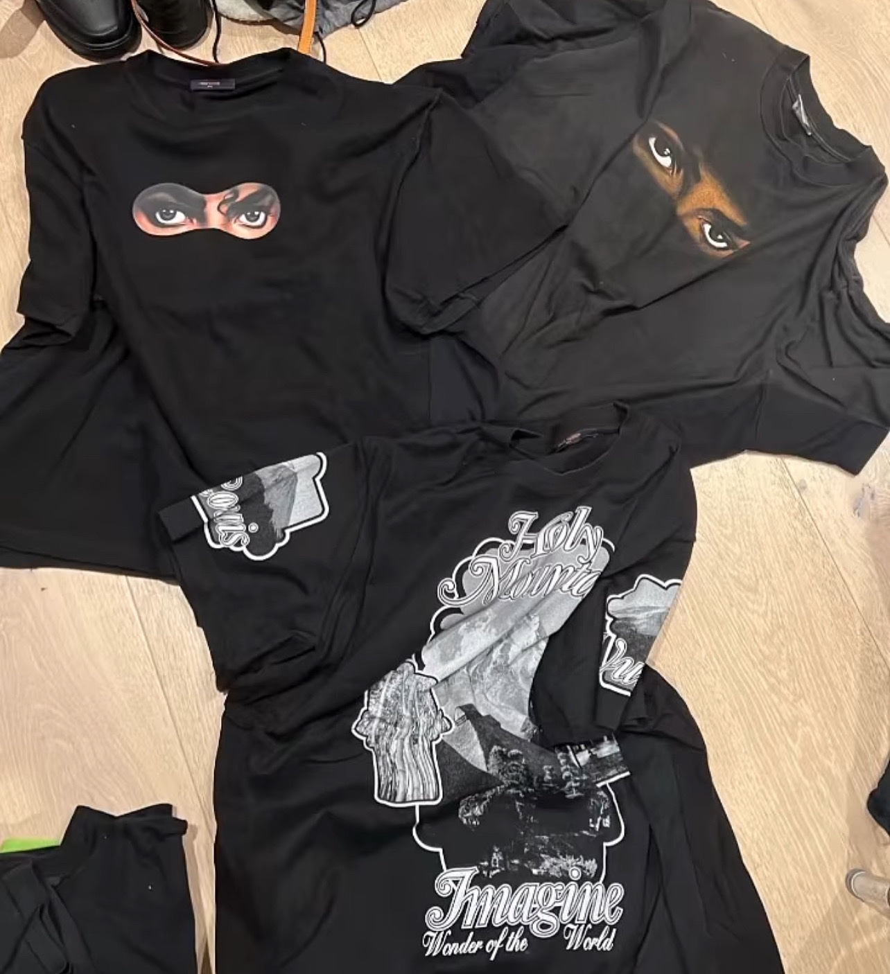 HypeNeverDies on X: Unreleased LOUIS VUITTON MICHAEL JACKSON T-Shirts By  VIRGIL ABLOH 👀  / X