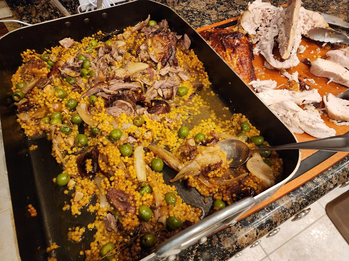 JNoran's tweet photo. Hubs decided to make all three @mollybaz Thanksgiving dishes this weekend. We had another couple over for dinner, still barely made a dent. But DA-YUM, everything was super delicious! (Not shown- dirty dishes for days. 😂) https://t.co/7qLFi9y7Ql