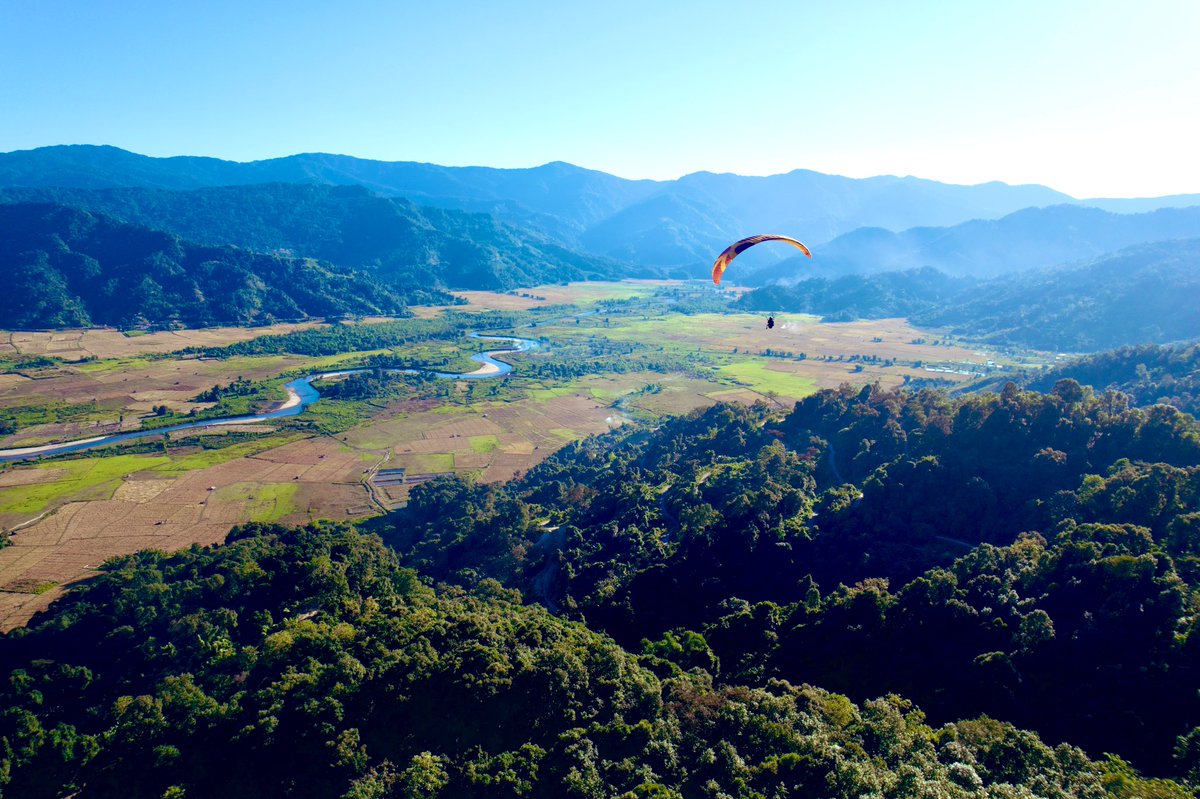 radhztweet's tweet photo. A paragliding training institute is coming up in this picturesque #Pappu valley of #EastKameng Dist, #arunachalpradesh. Have a blessed day ahead 💐 https://t.co/dQJjKm07dS