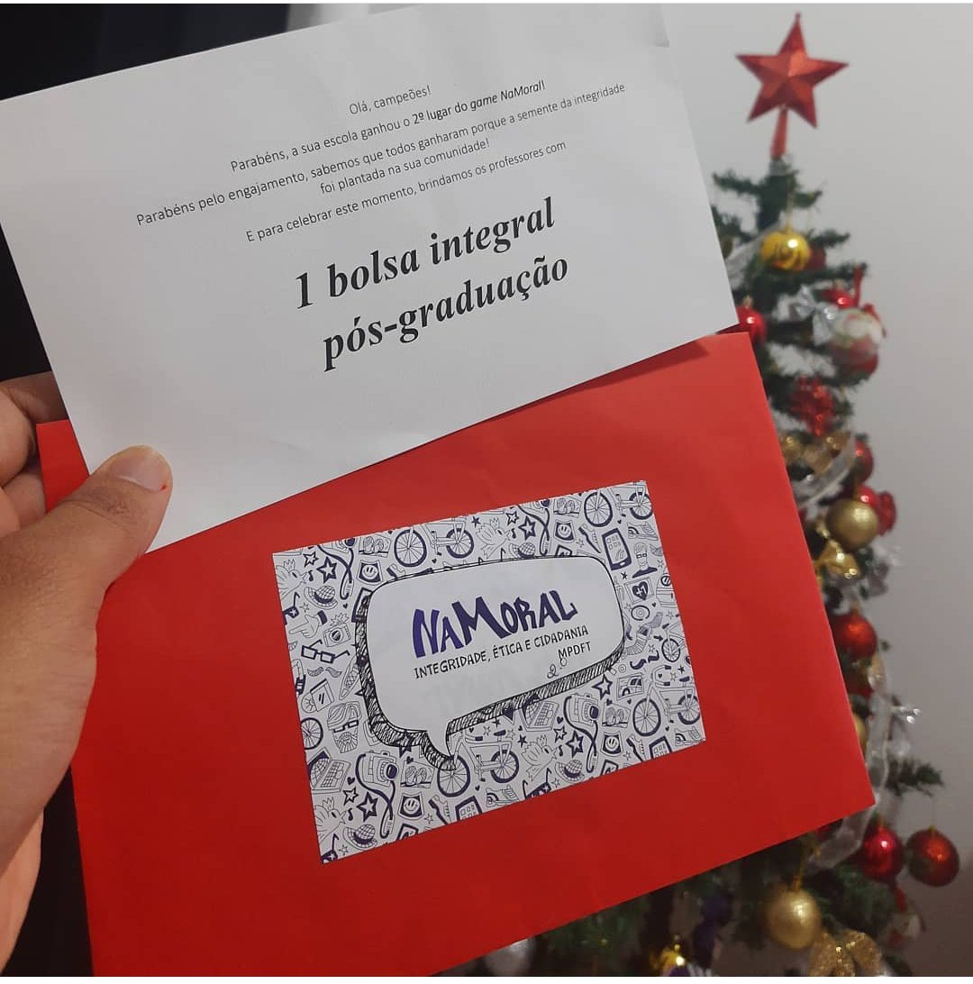 OzimoMN's tweet photo. Já se passaram três anos e eu continuo na esperança pela bolsa integral de pós-graduação prometida pelo @mpdft  
#projetonamoral 
#NaMoral
#Cidadão_contra_a_corrupção https://t.co/jYnVICeLOi