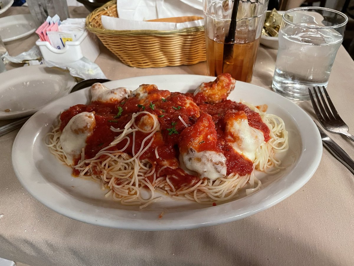 Mikehomeseller's tweet photo. Some restaurants are really struggling still since Covid. If you get a chance support places like Sabatino’s in Little Italy in Baltimore. They still have the best shrimp parm
#sabatinos https://t.co/JNqQx8LC6v