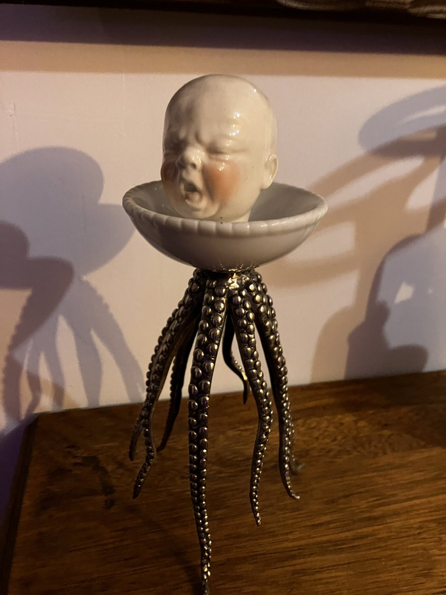 Christopher Moore tweet media