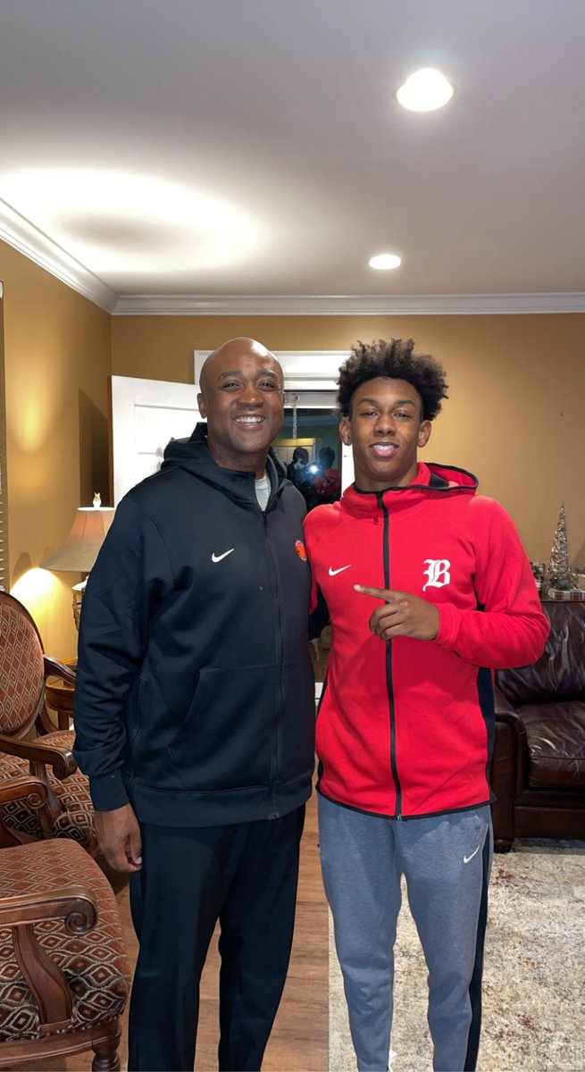 Evanhaynie__ (@evanhaynie__) on Twitter photo Appreciate <a href="/coachehenderson/">EJ Henderson</a> stopping by to visit with me and my family!! Go Tigers🐅🐅 #juice23 Appreciate <a href="/coachehenderson/">EJ Henderson</a> stopping by to visit with me and my family!! Go Tigers🐅🐅 #juice23