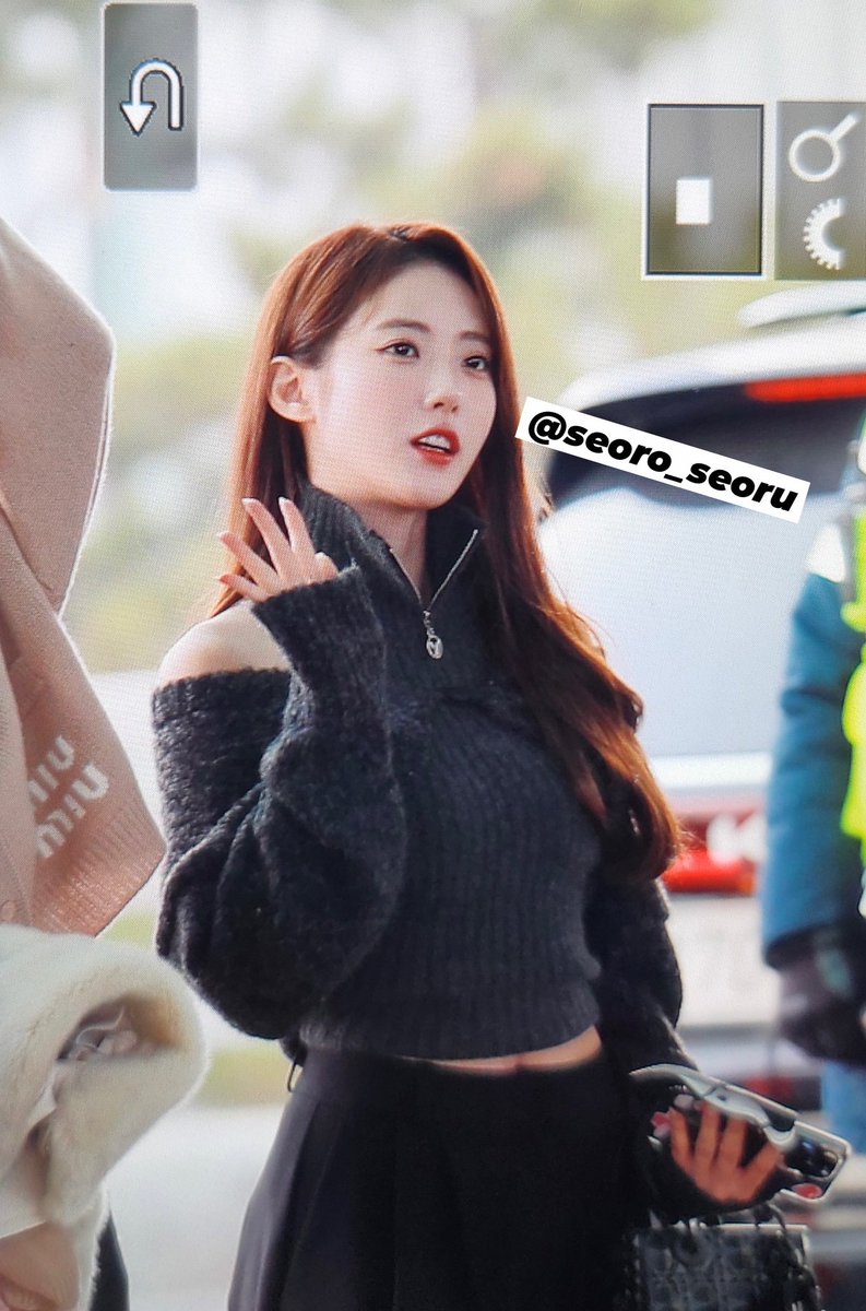 seoro_seoru's tweet photo. 221212 preview

#루다 #LUDA #우주소녀  #WJSN https://t.co/oL7zkLG3eN