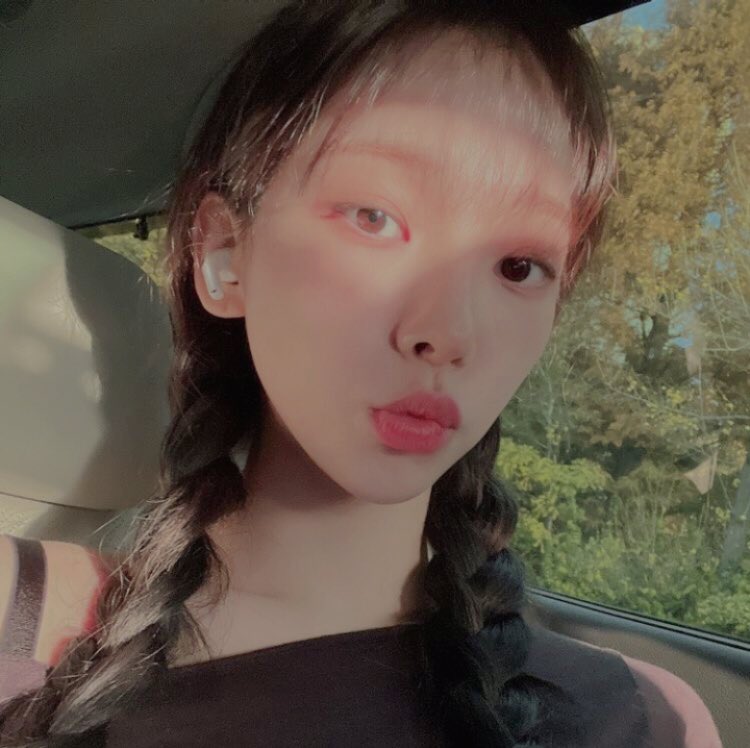 peachyhawt's tweet photo. ⠀⠀

⠀⠀⠀⠀ a very good morning, loves  ♡ ⠀⠀⠀ 

    ⠀ ⠀ https://t.co/moFTvuEk0I
