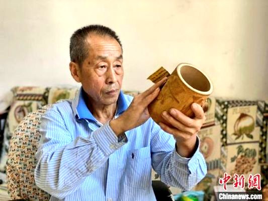 iHebei_GWNM's tweet photo. How fantastic it is to transform a bammboo root into a piece of art!
#hellobamboo #Goodbyeplastic https://t.co/f0hcsonKq1