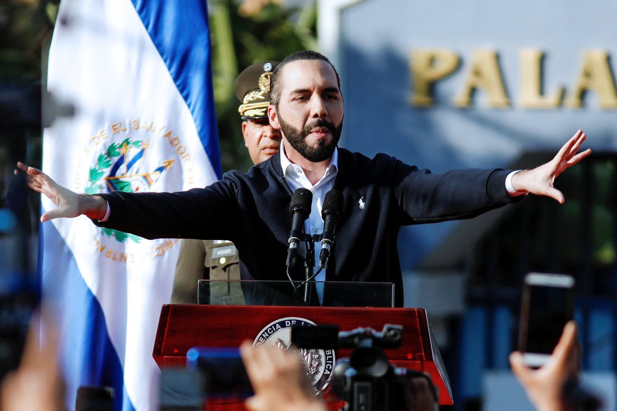 Soy Nayib Bukele. En 2020 asalté la Asamblea con militares. Luego gané las elecciones legislativas, cambié las cortes y fiscales, gobierno con Estado de Excepción y modifiqué la Constitución para poder perpetuarme.
Me tiro selfies, hablo de bitcoin y nadie habla de "Golpe"