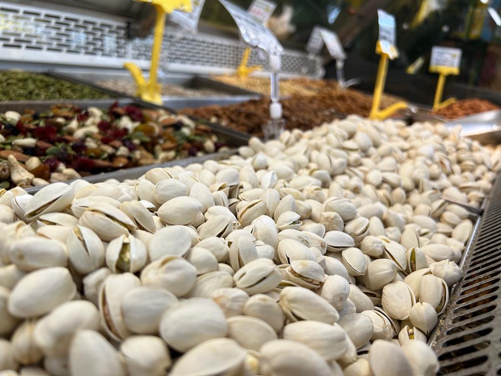 SaudagarDates's tweet photo. Assalamualaikum semua.

Semoga semua sihat dan sejahtera. InsyaAllah ada pelbagai produk dari Timur Tengah kami jual.

Kami mengalu-alukan kedatangan anda semua ke kedai kamk.😊😊😊 https://t.co/IQk5wA4lHi