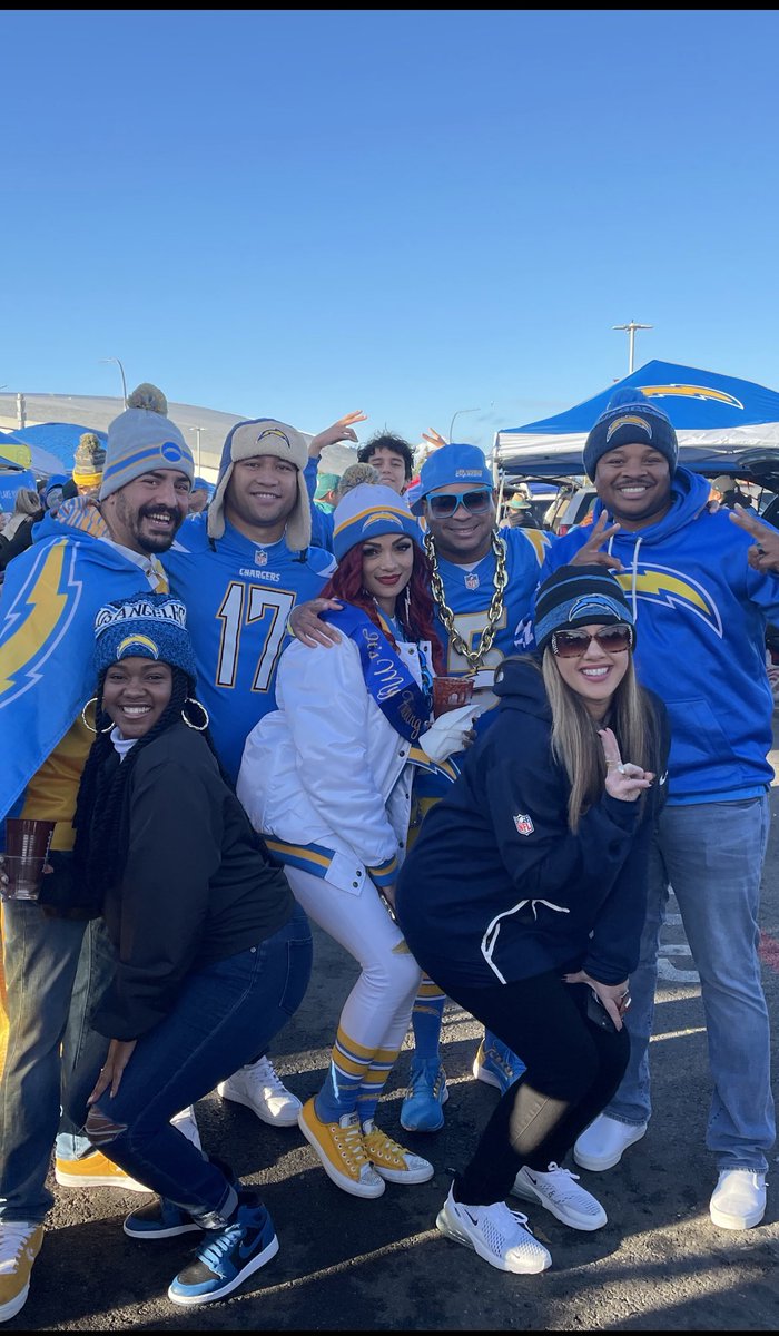 _AztecEmpire's tweet photo. #BoltUp https://t.co/SmPMPHKDEN