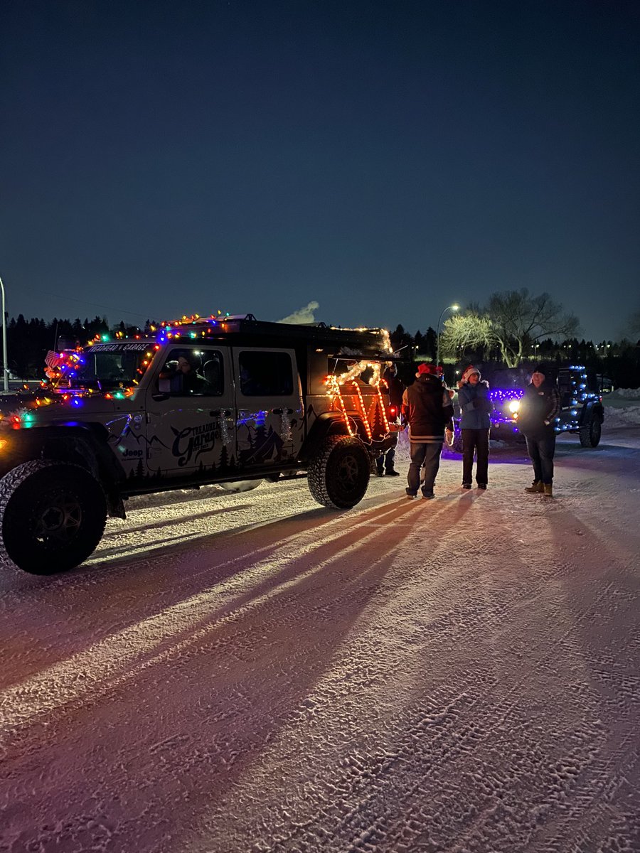 treadheadgarage's tweet photo. 60 Jeeps headed to @YEGCCL !! https://t.co/lyKXrhNb3E