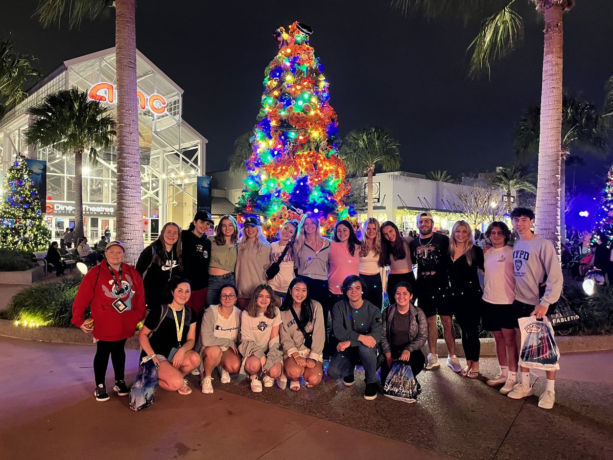 Such a fun night at Disney Springs! Excited for Hollywood Studios and our first GKTW shift tomorrow! <a href="/TyngHighPrin/">Jeffrey Ogden</a>