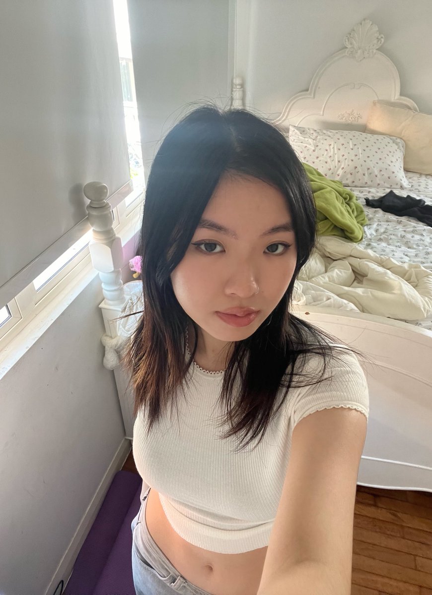 first selfie of 2022 + recent https://t.co/ZjYgAnTL1D