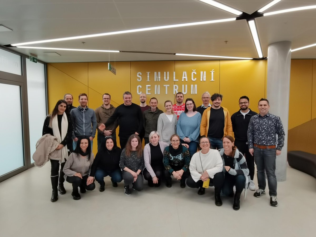 SIM_Station's tweet photo. #SIMStation on #CompanyTrip 🥳

👉𝗣𝗮𝗿𝘁 𝟮: the simulation center SIMU MED MUNI of @MasarykUni in Brno.  
5 floors (!) full of simulation technology, innovative AV systems and medical equipment; an impressive facility to explore and investigate. Infotainment at its best! 😍 https://t.co/ZKyXJRSxU3