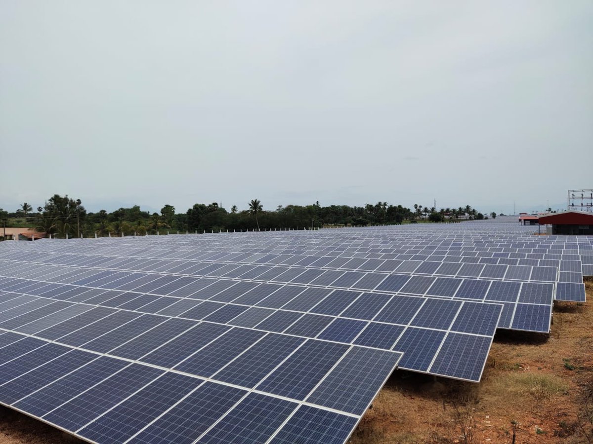 Devsolar_'s tweet photo. Dev Solar Turnkey Project with capacity of 2MW to our esteemed customer for their Captive use.
#devsolar #renewableenergy #solarpowerplant #gogreen #solarpowersystem https://t.co/p132NlUh5l