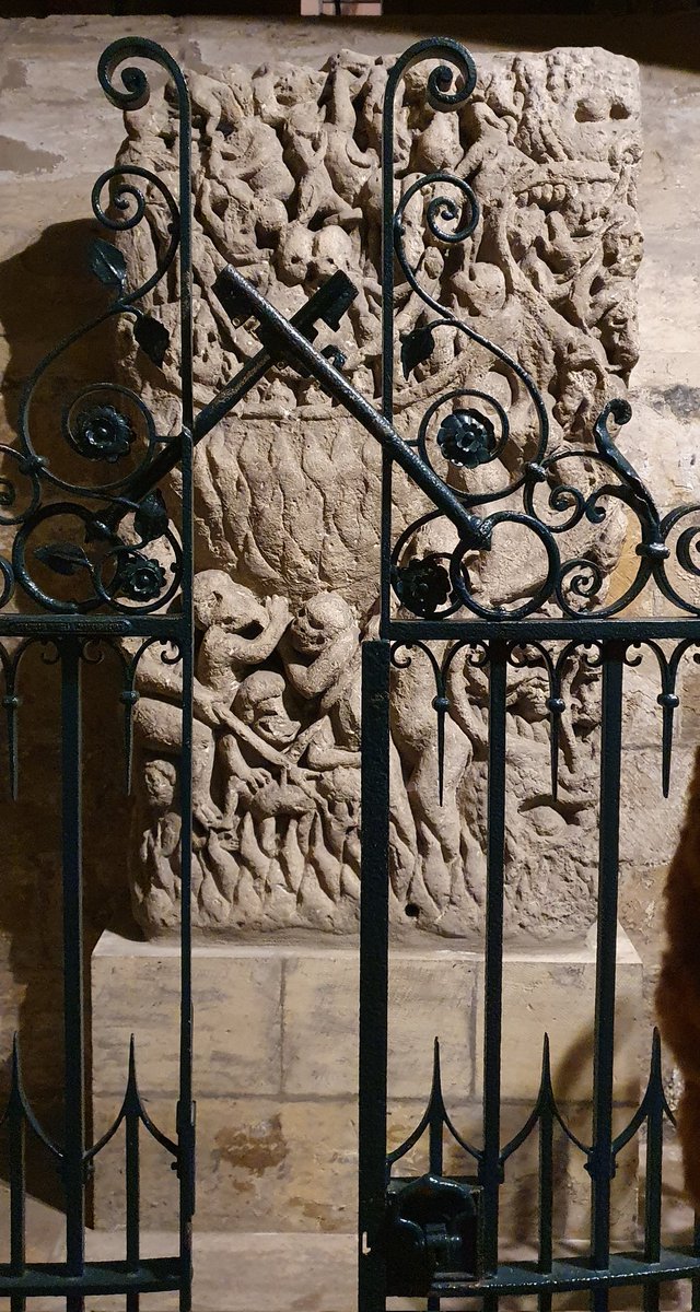 sufishsu's tweet photo. @LakesStiles @tismenic70 @LordOrk @Soapy_Wit_Tank @Yeti98_ @ProjectWHYUK @RuthRendell1 @CharlesBewley2 @ceadela @tutty352 @LansdellMum @WindowsLake #nicegate in York Minster and railing around the Doom Stone 😱 #AllMetalMonday https://t.co/nR4xh6t8BL