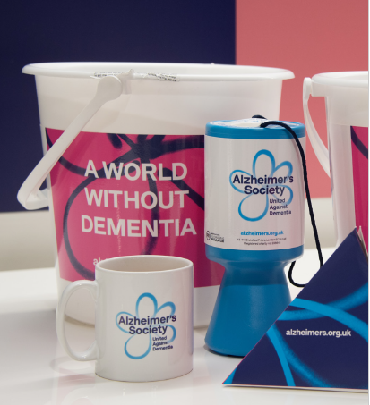 JessAlzSoc's tweet photo. It’s that time of year where businesses are choosing their charity partnerships for 2023! If you are looking for your next #charityoftheyear partnership then please consider supporting @alzheimerssoc and the 944,000 people living with dementia in the UK 💙#helpandhope https://t.co/T4Rp9RJ8DH