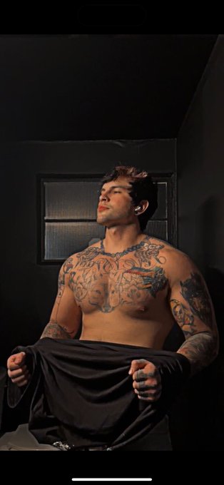 Big boi https://t.co/GjyT2oSDCA