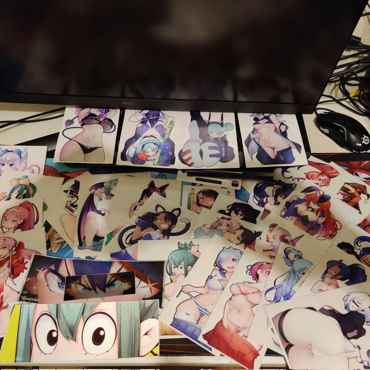 Neffelss's tweet photo. I might have an addiction @Kurozoku_US https://t.co/hdNRQBn7ow