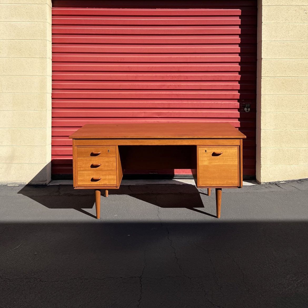 HighboyLA's tweet image. We actually have SO MANY beautiful pieces for sale right now!