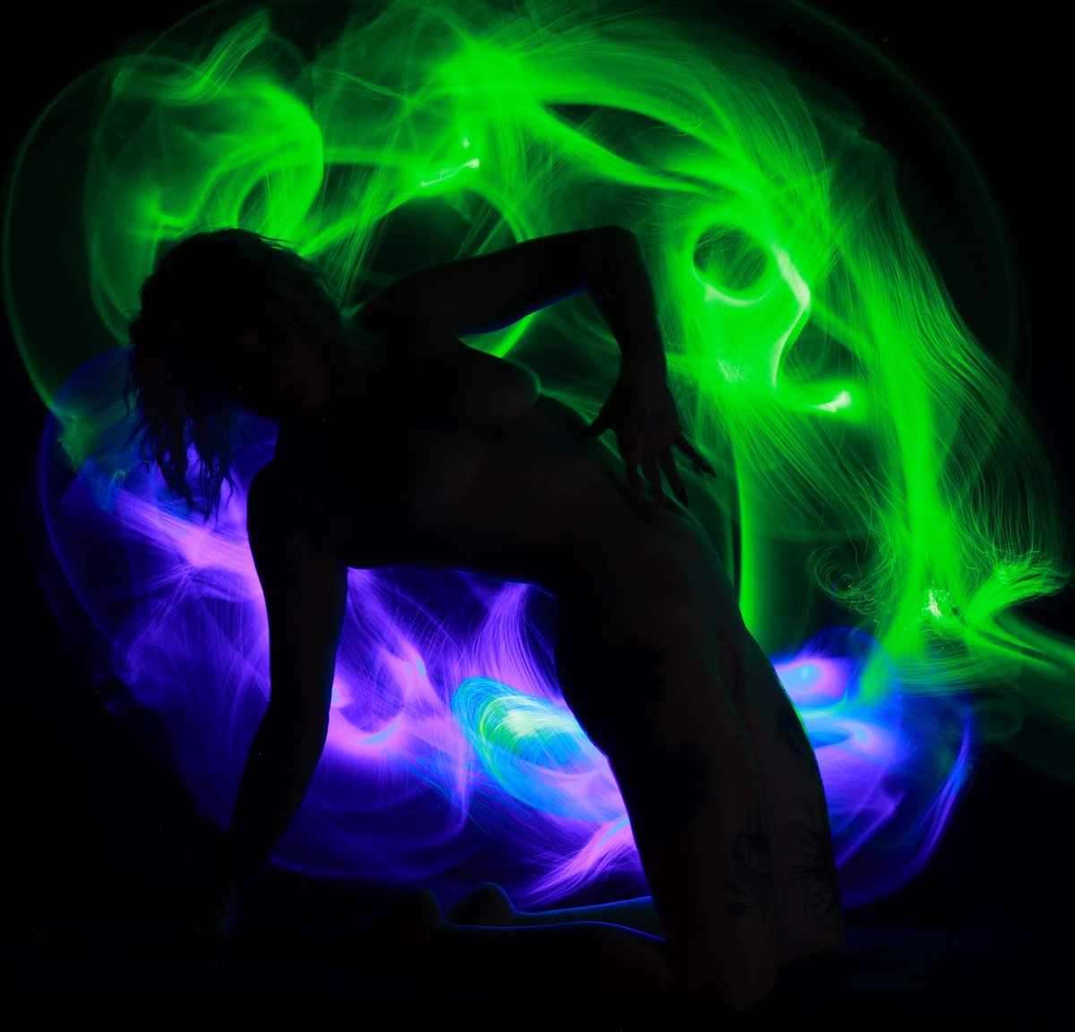 PatsPhotoKC's tweet photo. I've been playing with light painting in the studio lately. What do you all think? Also, hit me up if you'll let me practice on you! I'm doing these shoots for free for a bit!!! https://t.co/VM0R1HTlck
