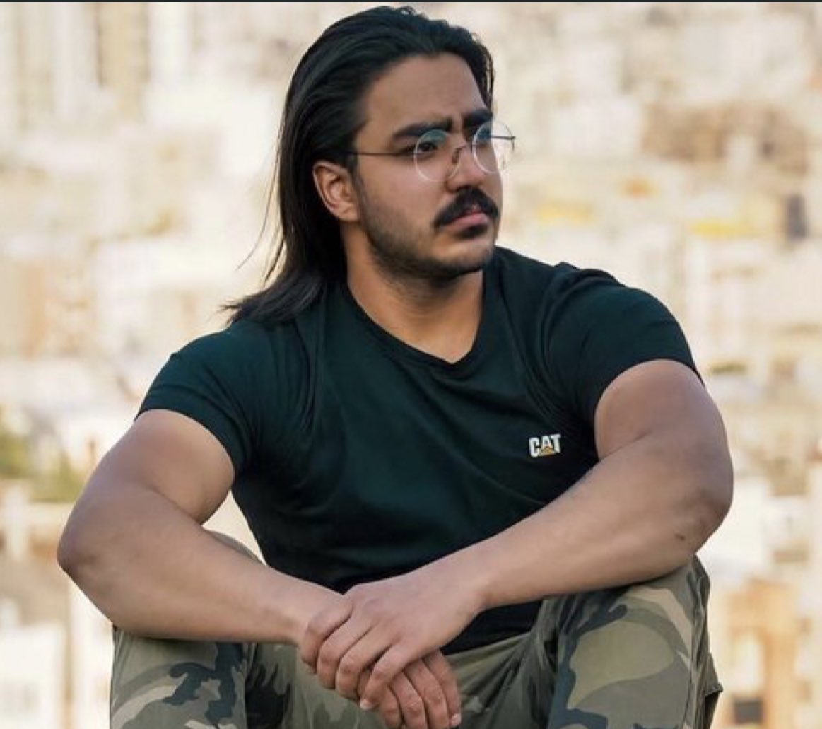 AdrienneMahsa's tweet photo. Iran executed a second protester early Monday morning

His name was Majidreza Rahnavard, he was 23 years old, he was a pro wrestler, and he was hanged in Mashhad.

 #مجیدرضا_رهنورد #MahsaAmini #IranRevolution #مهسا_امینی #MajidrezaRahnavard https://t.co/qv6PQVo5cP