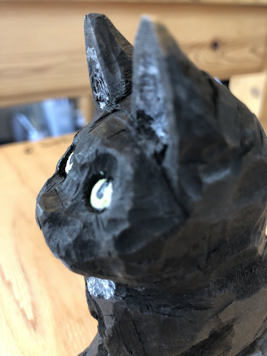 246pe's tweet photo. 黒猫ちゃん^^

 #前原正広 
 #彫刻 
 #木工 
 #猫 
 #黒猫
 #sculpture 
 #woodworking 
 #cat
 #Black Cat https://t.co/LnAPkpW0I5