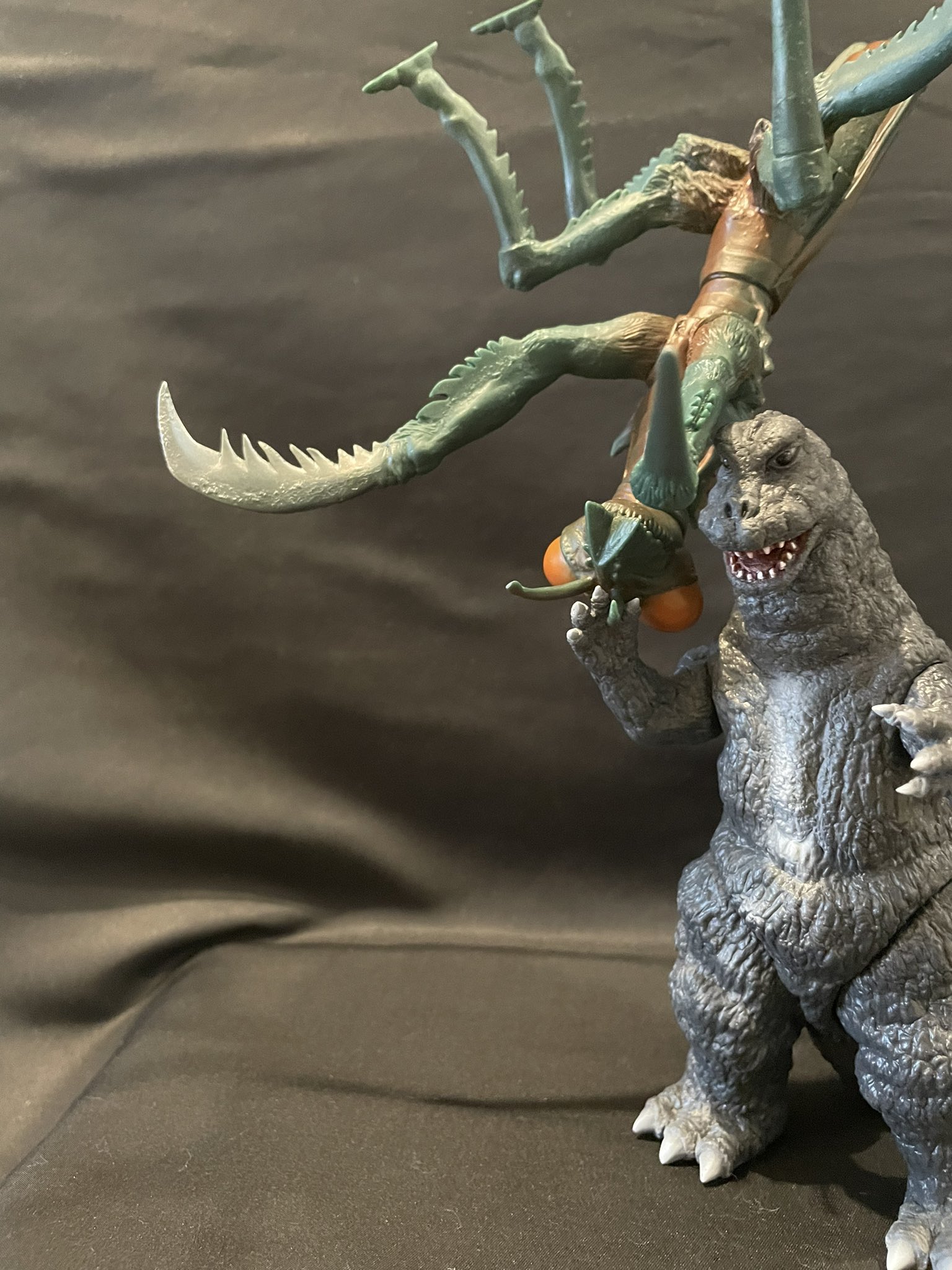 Y·MSF さくらトイズ ヘドラ レトロカラー ソフビ フィギュア