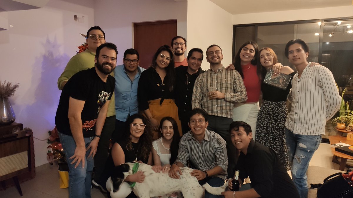 egarzav's tweet image. Posada del laboratorio 2022