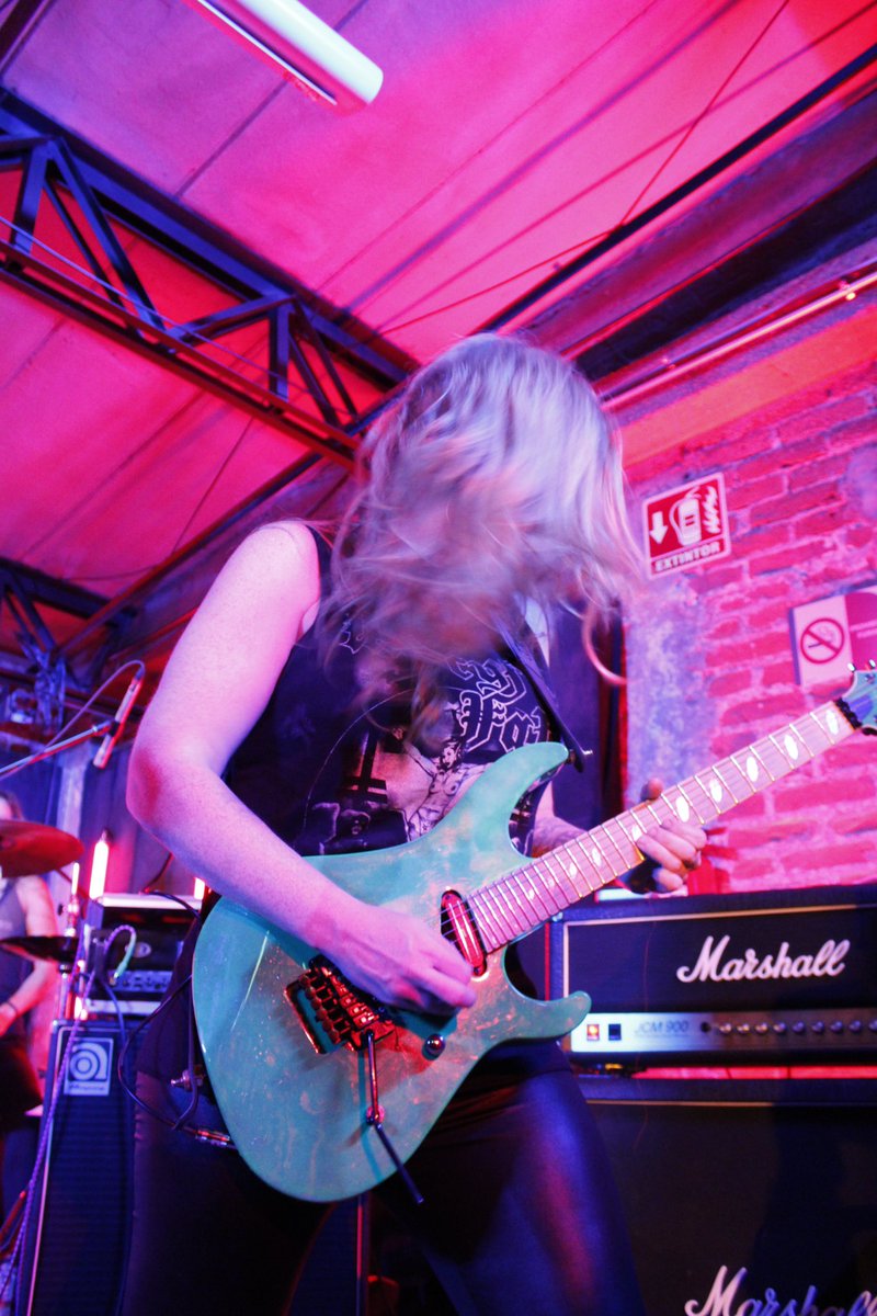 mxrock_'s tweet photo. @TheIronMaidens @cberistain78 #MexicoTour #TheIronMaidens #MXROCK https://t.co/DHF0KPrXhT