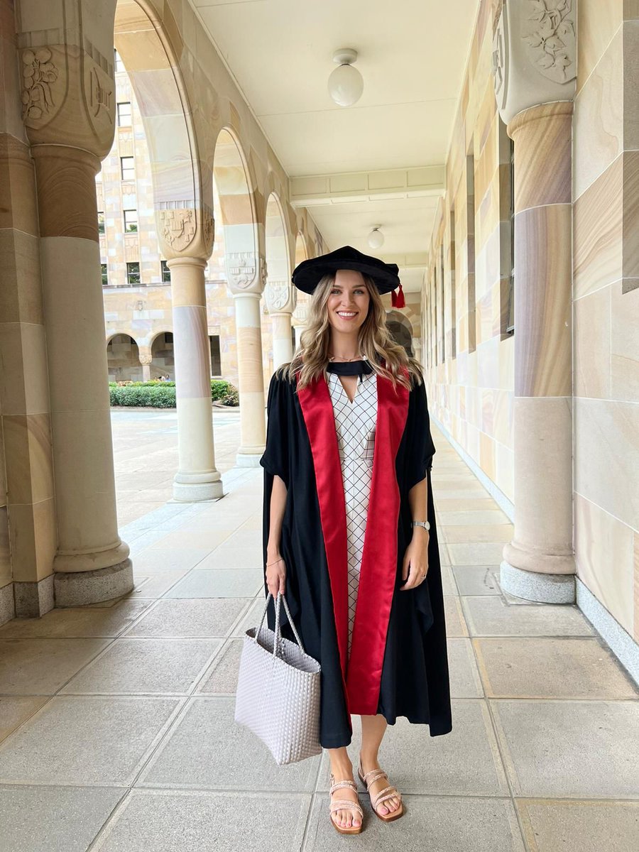 Congratulations to the freshly minted Dr <a href="/robinleetroskie/">Robin-Lee Troskie</a>! It was a privilege supervising you. Enjoy the well-deserved celebration. <a href="/MaterResearch/">Mater Research</a> <a href="/UQMedicine/">UQ Medicine</a> <a href="/TRI_info/">Translational Research Institute</a>