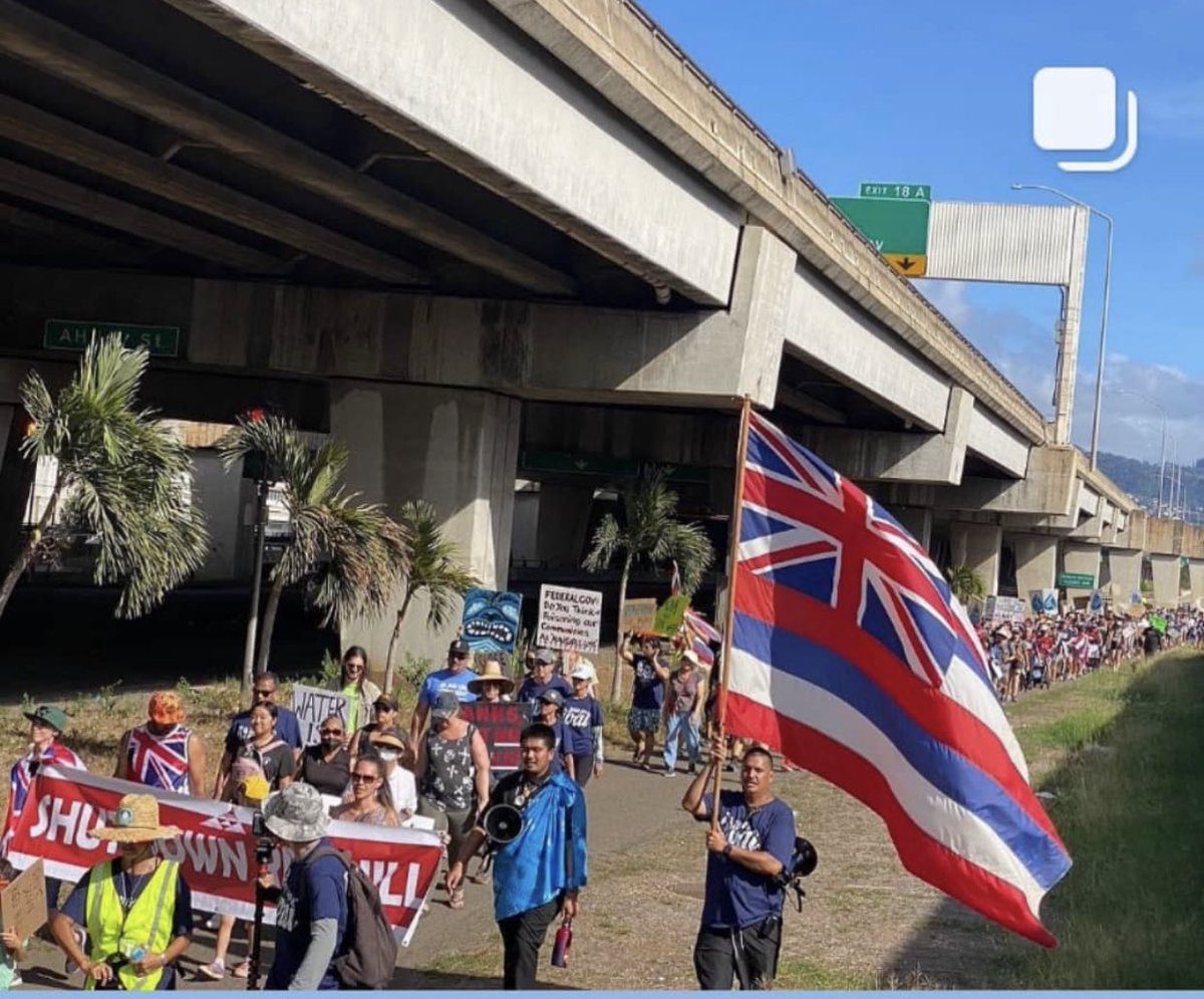 Amazing Walk for Wai 10/20/2022 with 2,000 attendees organized by a coalition of 60 organizations. Mahalo to all the volunteers, families and most especially Ernie Lau from the Board of Water Supply @BWSHonolulu for your efforts protecting O’ahu’s aquifer. #shutdownredhillNOW