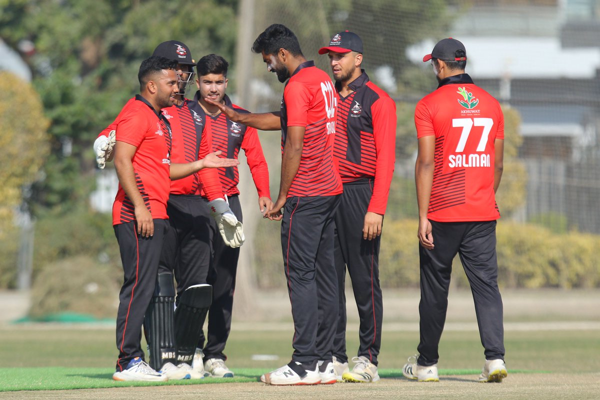 lahoreqalandars's tweet photo. #PDPClass22 vs GIC
After 5 overs GIC is 28/3
#DamaDamMast #MainHoonQalandar #Dilse #HBLPSL8 https://t.co/oknbSQkHaA