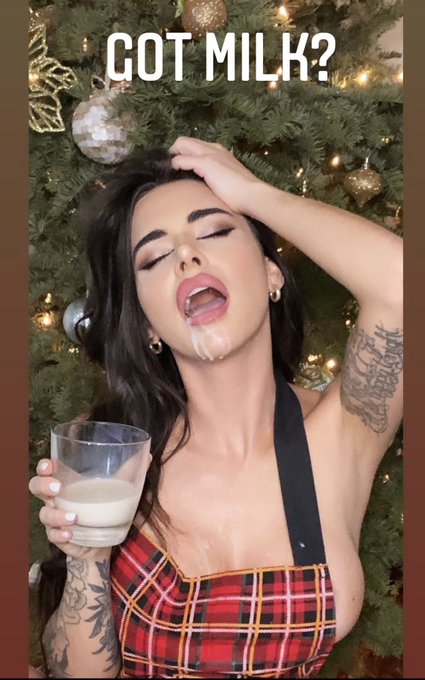 💦💦💦 happy holidays! For more click link in comments 🤪 https://t.co/whWpttGV4L