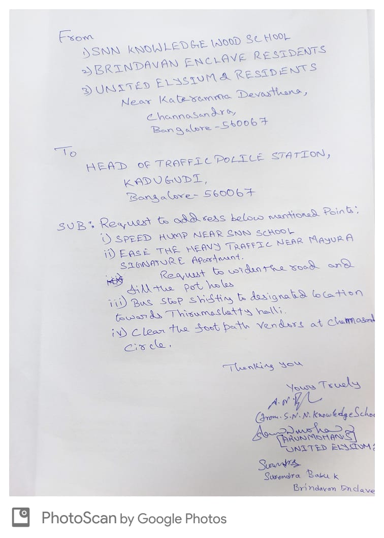 Kunkasurendra's tweet photo. @blrcitytraffic 

Location: Channasandra to Tirumalasettyhalli

Today from morning heavy traffic jam due to pathholes and heavy mud on the road side. Atleast 5 times informed in kadugudi traffic station and bbmp office to resolve the issue near mayura appartment https://t.co/HMvitgNTU8